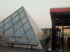 -洛克公园·篮球·足球·羽毛球(莘庄店)