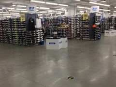 -迪卡侬(燕山店)