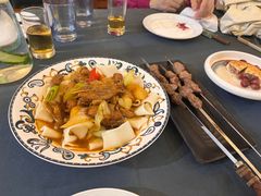 -伊带伊路新疆美食府(呼家楼店)