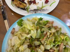 -美顺香食府鱼头老店(雪野湖店)