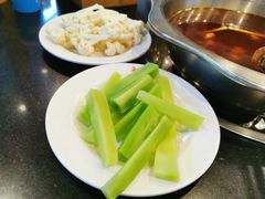 -冯记香辣兔火锅(茶店子总店)
