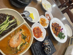-贵宾庄炸酱面·韩式料理(高区店)