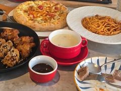 -必胜客(漕宝路店)