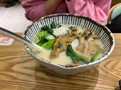 -鲜越鲜鱼粉(财富购物中心店)