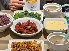 -老乡鸡(融科天地店)