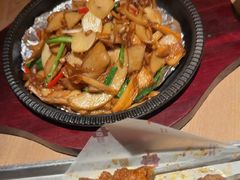 -耶里夏丽·新疆菜·28年喀什老馆(田林东路店)