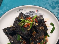 -呷湘厨·鱼汤捞饭·剁椒鱼头·辣椒炒肉(国家会展中心店)