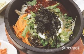 Hangzhou-Style Fermented Meat Stone Pot Rice