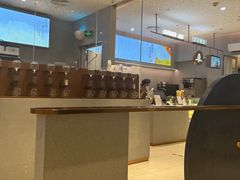 -喜茶(北京华贸购物中心店)