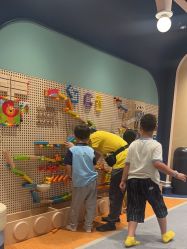 -奈尔宝家庭中心·亲子餐厅(北京东坝万达店)