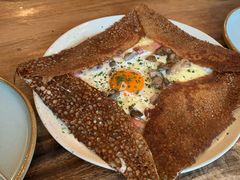 鸡蛋蘑菇熏肉荞麦可丽饼-RAC BAR(安福路店)