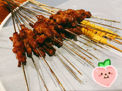 -撸啊撸铁签小肉(车站南路店)
