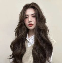 -安蒂护肤造型