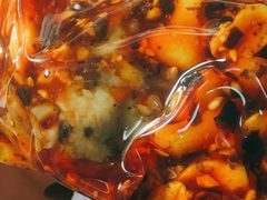 招牌特色兔头-鑫记婆婆兔·成都特产·兔头手撕兔(太古里店)