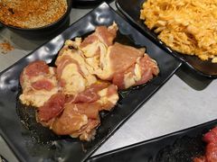 -啊美丽炭火烤肉(滑翔一店)