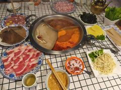 -山悦里 山野·鲜火锅(罗斯福广场店)
