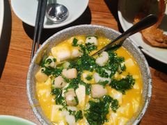 蟹黄豆腐-弄堂里·寻味杭州(湖滨银泰in77C区店)