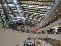 -新田360广场(上海华侨城店)