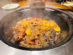 -万里闯关东铁锅炖菜馆(高新旗舰店)