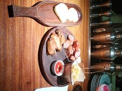 -鹿萤季·营地小馆(皇后公园店)