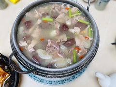 客家盆菜-万秋楼