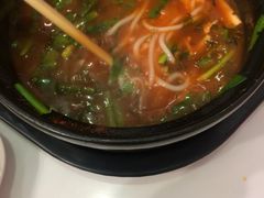 -在蒙自过桥米线