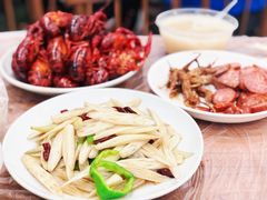 -蓝精灵饺子店