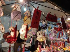 -吴山路夜市