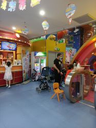-太空学院儿童娱教乐园(中华广场店)