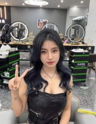 -藤野造型烫发染发