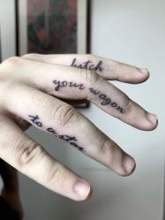 -强师傅打耳洞.脐钉.舌钉饰品