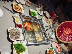 -海底捞火锅(百乐门广场店)