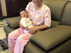 -爱的果实月嫂育婴师(世纪东方店)