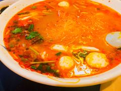 冬阴功-大头虾越式风味餐厅(光明广场店)