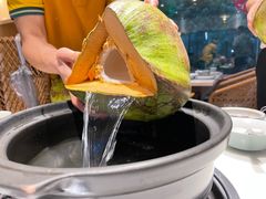 -东椰·海南椰子鸡火锅(朝阳门店)