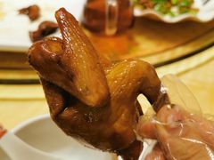 招牌烤乳鸽-石岐佬中山菜馆(张溪店)