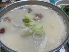 -益百岁牛尾汤主题餐厅(辛庄街店)