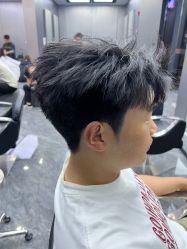 -米可造型烫发染发