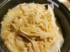 -佬麻雀·新湘菜(珠海金发购物中心店)