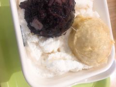 榴莲忘返-满记甜品(巴黎春天宝山店)