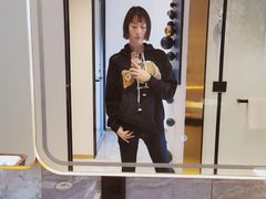 -Ting无边际江景酒店(重庆解放碑云端之眼店)
