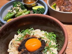 -SHAN山(前滩太古里店)