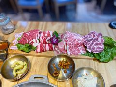 牛五花-金顺韩式烤肉·网红烤肉店(广利路店)