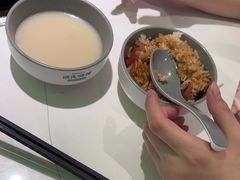 -洪氏嗨捞·广东猪肚鸡·椰子鸡火锅(西咸万象城店)