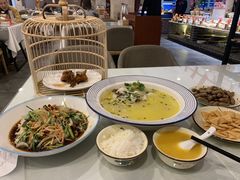 椒麻酸汤鱼-丈母娘的饭局•新金陵菜(牛首山店)