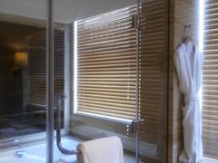 浴室-北京朝阳悠唐皇冠假日酒店