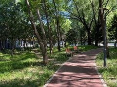 -玲珑塔公园