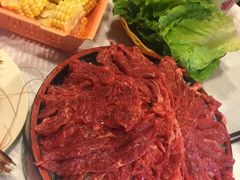 -鲜入围煮花胶鸡海鲜火锅