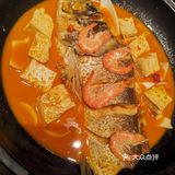 主打松江本帮菜，开了很久，特色菜是勾魂鱼，那个鱼汤真的挺勾魂
