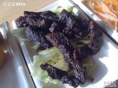 苗家什么牛肉，很贵的说！-金香缘米线(大润发店)